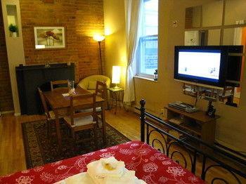 Gite University Bed And Breakfast Bed & Breakfast
