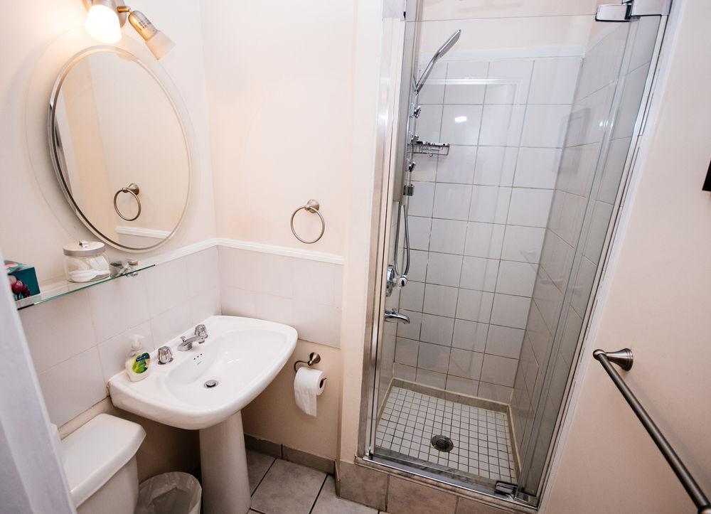 Gite University Bed And Breakfast 3*