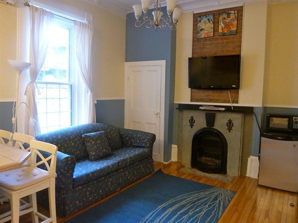 Gite University Bed And Breakfast 3* Montreal