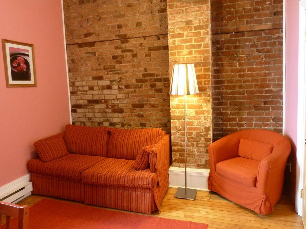 Gite University Bed And Breakfast Bed & Breakfast Montreal
