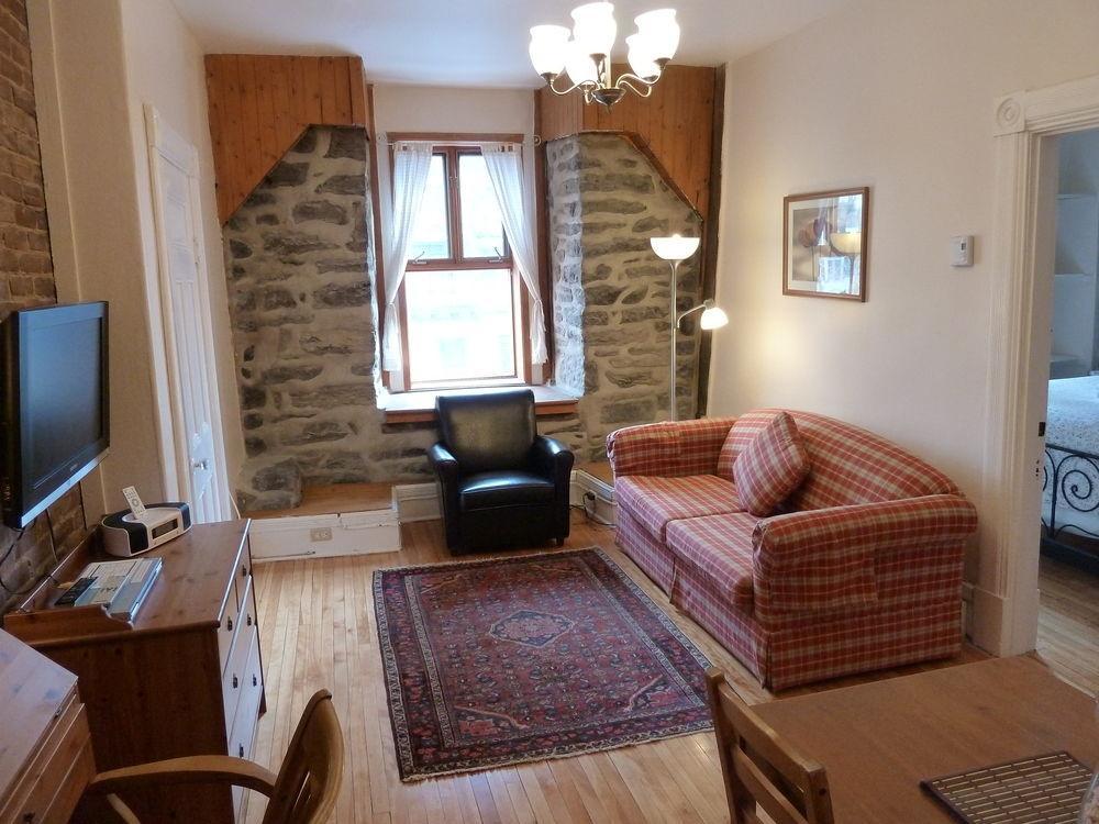 Gite University Bed And Breakfast 3*