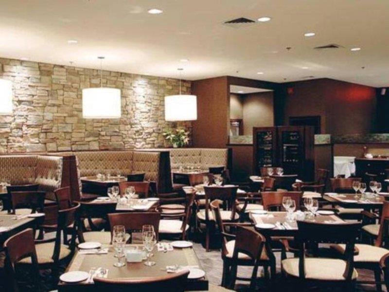 Hotel Universel Montreal