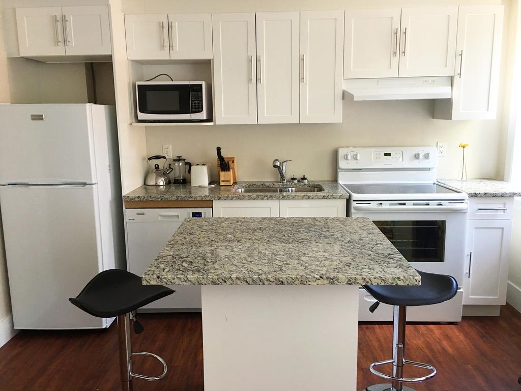 Apartment La Renaissance Dorchester Montreal