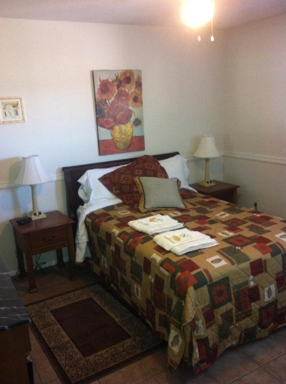 Bed & Breakfast Repos & Manna Downtown 3*