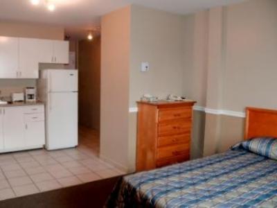 Le Roberval Hotel 3*