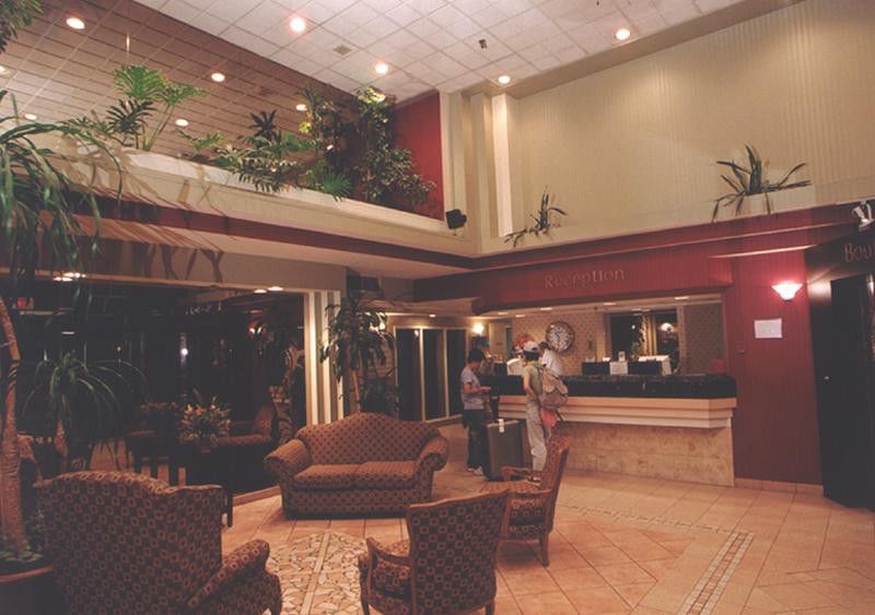 Fairfield By Marriott Downtown Hotel Montreal