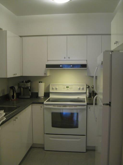 Chateau Rosedale Apartment