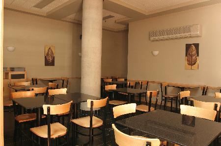 Le Dauphin Centre-ville Hotel 3*
