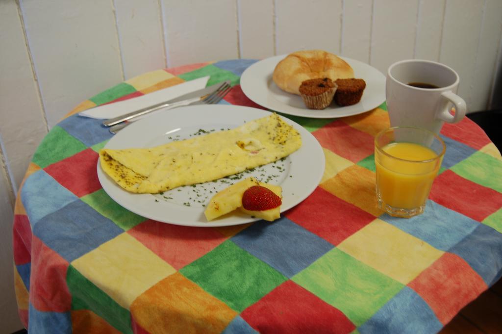 Bed & Breakfast Le Chasseur Bed & Breakfast Montreal