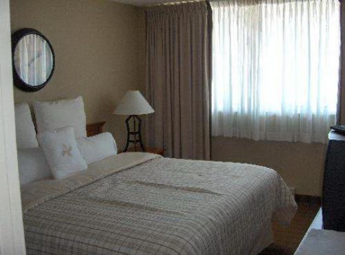 Four Points By Sheraton Montreal Centre-Ville Hotel Montreal