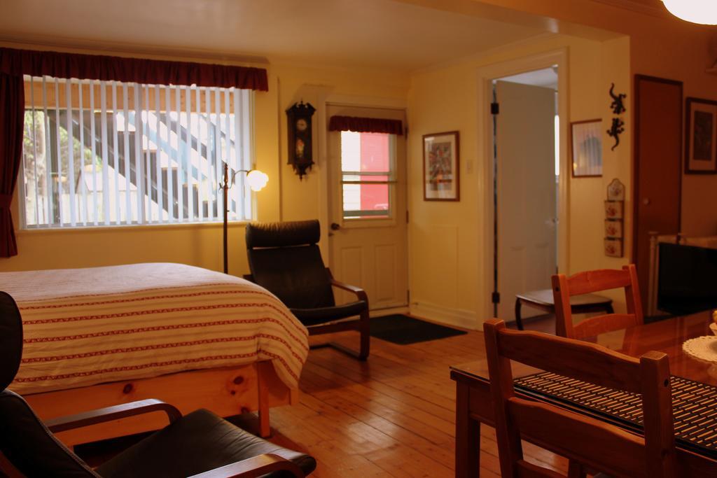 Chez Charlotte Apartment