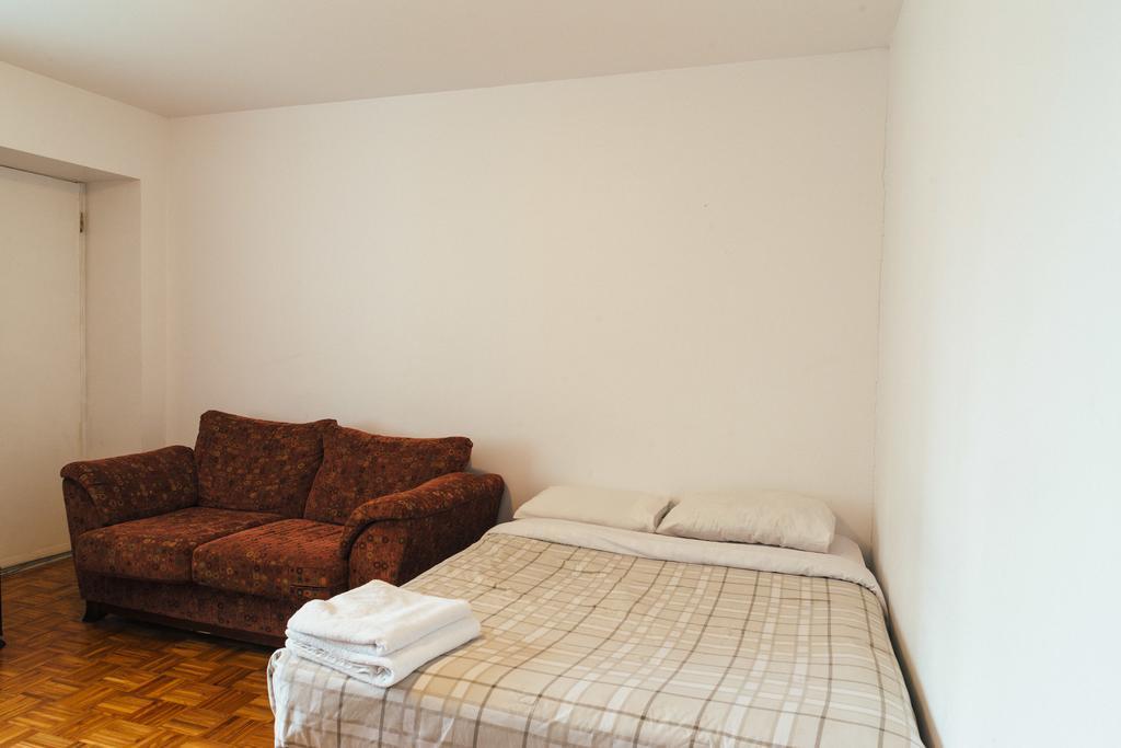 Apartment At Cherrier Montreal