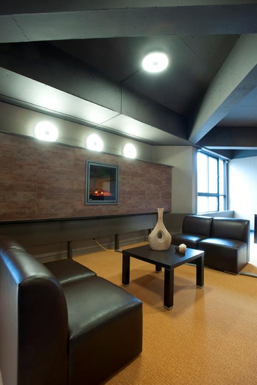 Zum D'ete - Universite De Hotel Montreal