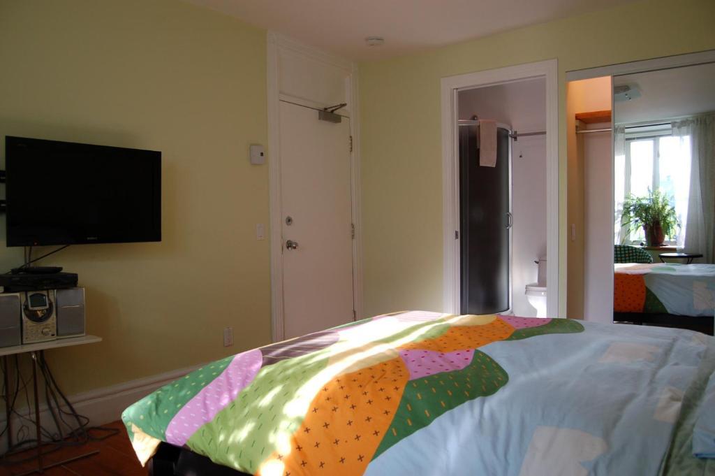Le Chasseur Bed & Breakfast Bed & Breakfast