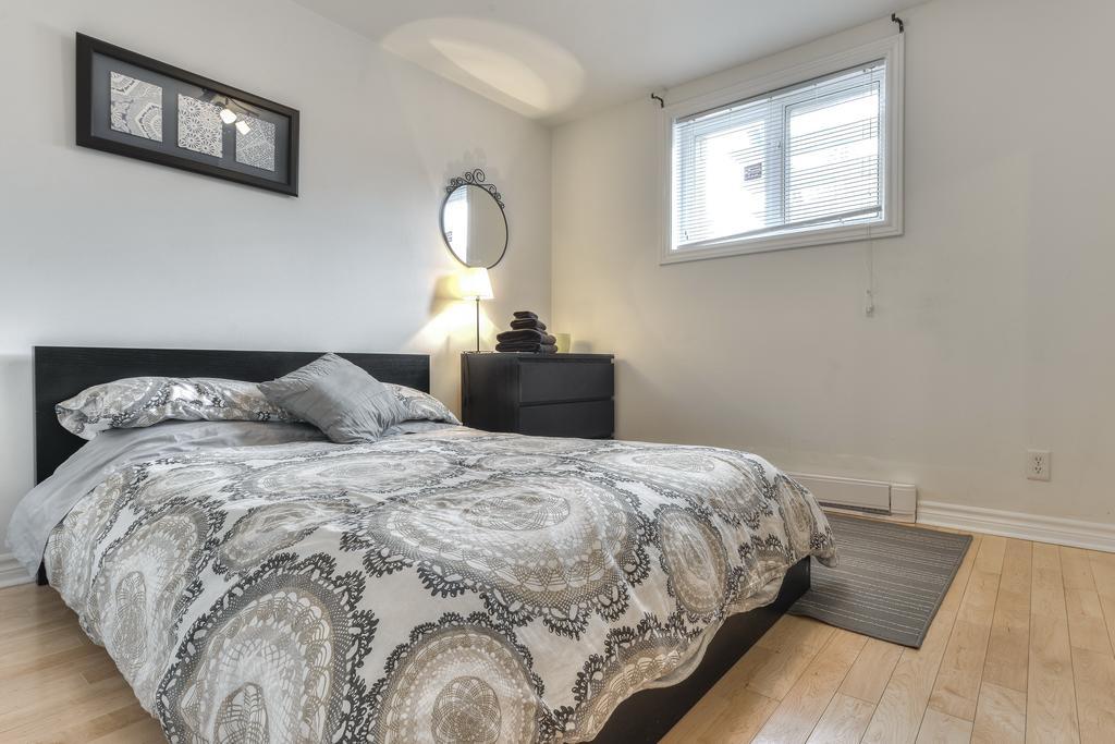 Apartment 1535 Rue St Jacques