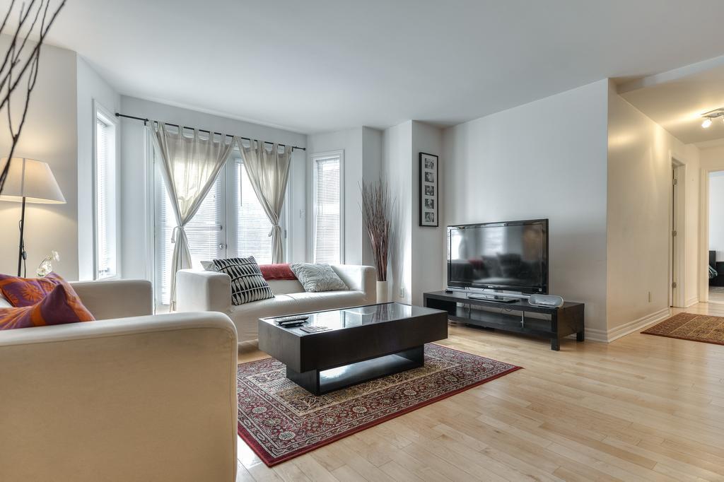 1535 Rue St Jacques Apartment Montreal