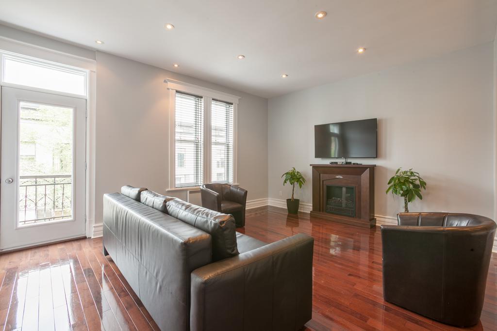 Lmvr-spacious On Saint Laurent With Free Parking Apartment *