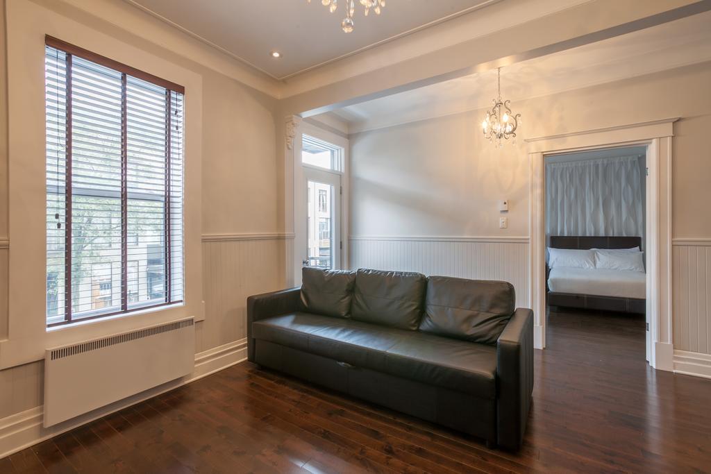 Apartment Lmvr-spacious On Saint Laurent With Free Parking