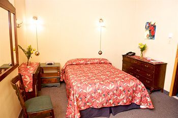 Champ De Mars Hotel