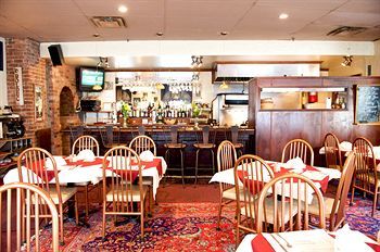 Champ De Mars Hotel 2*