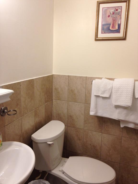 Hotel Bon Accueil 2*
