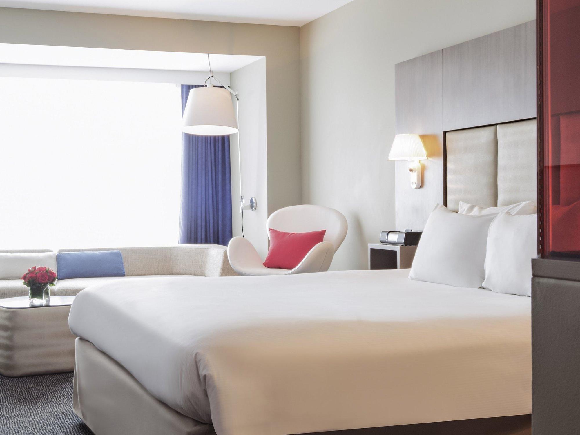 Novotel Center Hotel