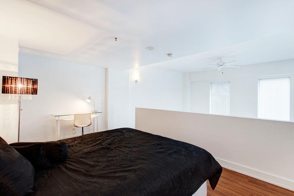 Palais-des-congres Furnished Apartment