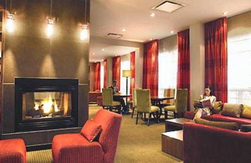 By Marriott Westmount Hotel Montreal