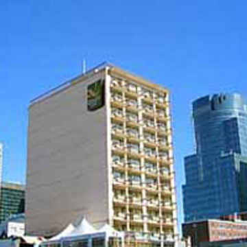 Hotel Comfort Downtown Montreal