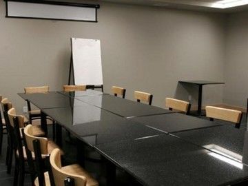 Hotel Le Dauphin Centre-ville Montreal