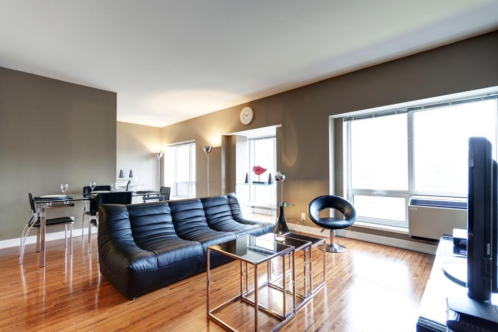 Palais-des-congres Furnished Apartment