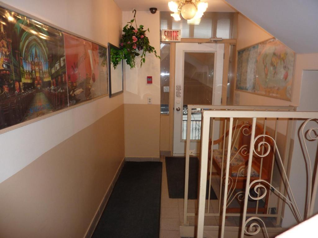 Hotel Viger 2*