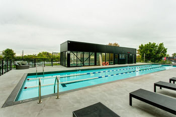 Hexagone By Corporatestays Apartment Montreal