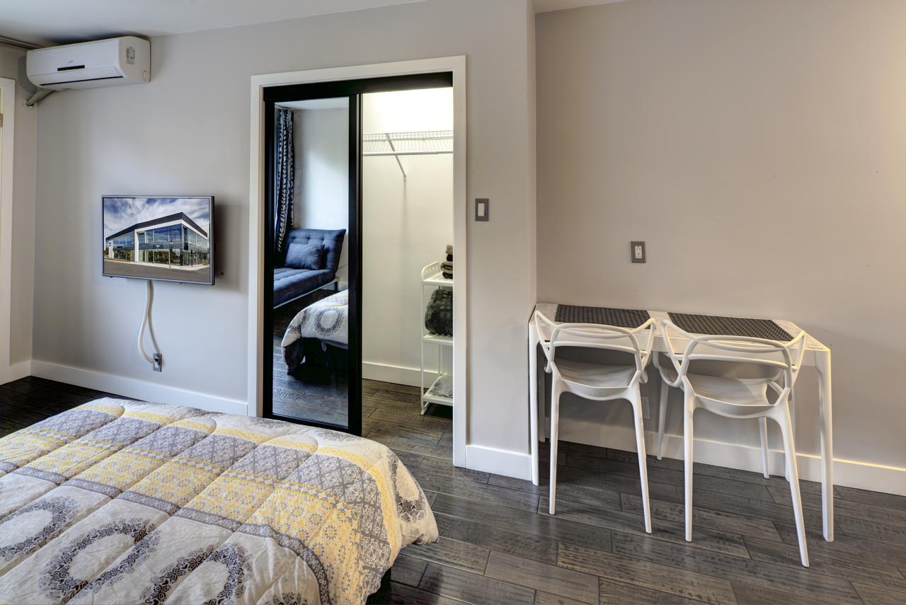 Rue Parthenais Apartment Montreal