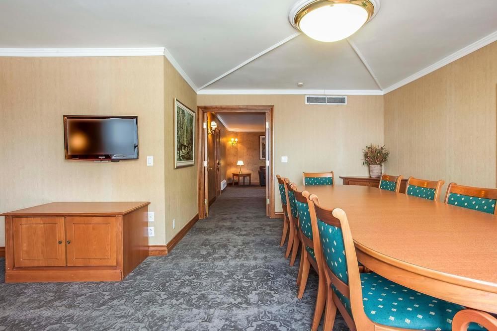 Universel 4* Montreal