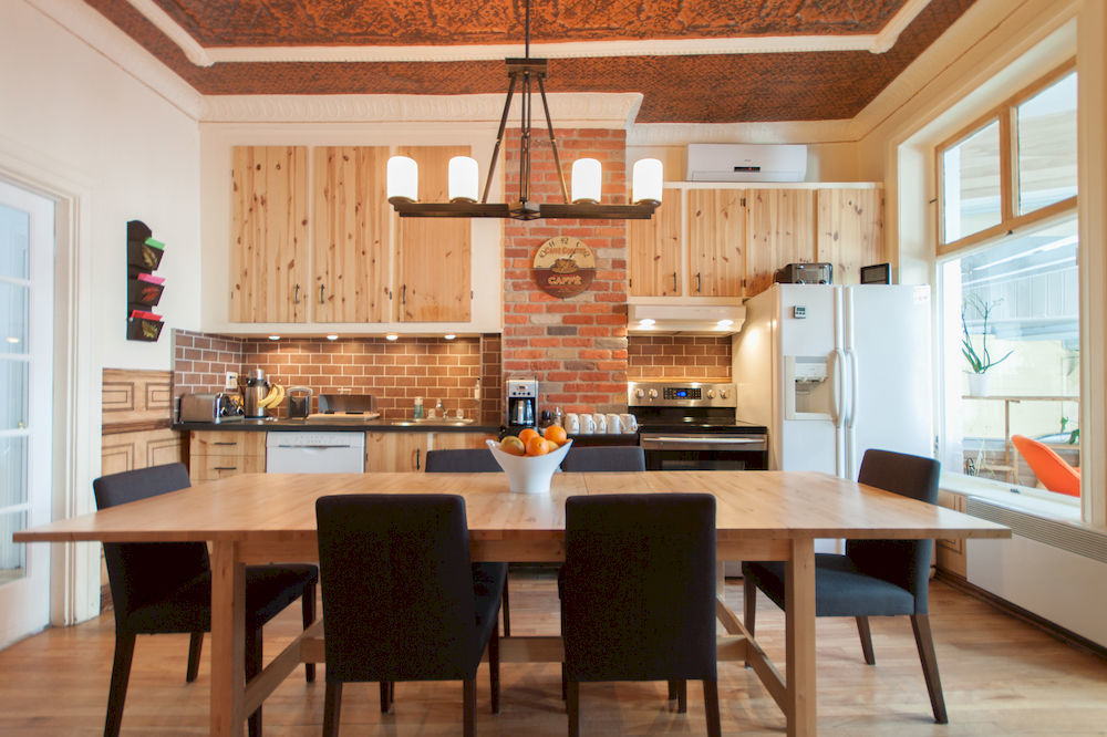 Du Village Bbv Bed & Breakfast Montreal