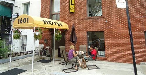 Hotel Bon Accueil 2*