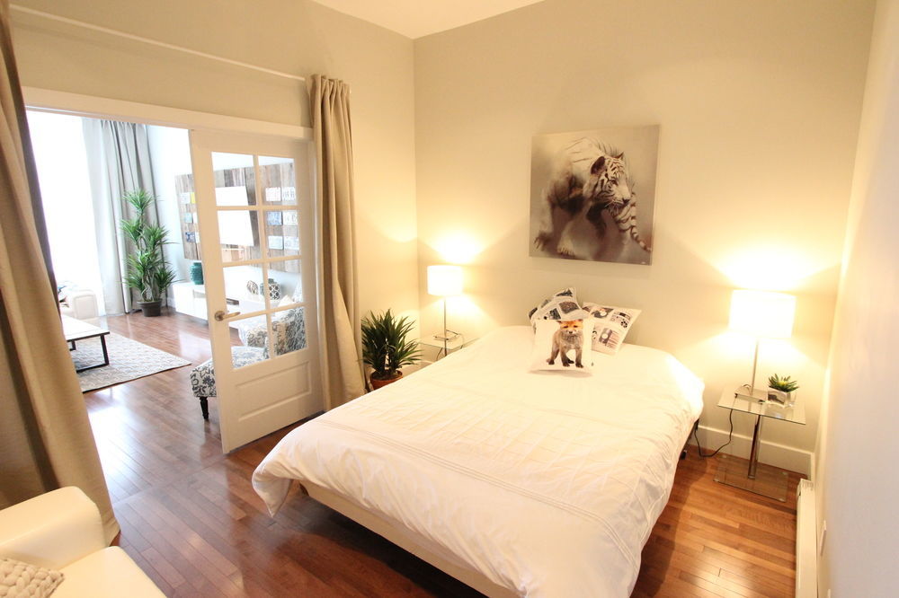 Apartment Mtlvacationrentals - The Fabfour