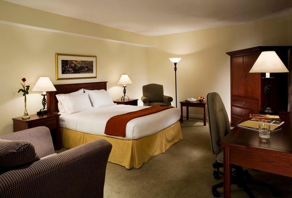 Hotel Faubourg Centre-ville Downtown 3*