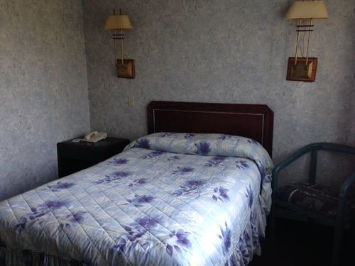 Le Paysan Motel 2*