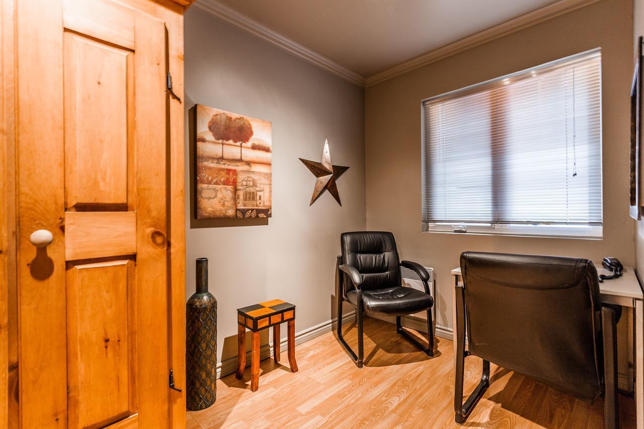 Le Cartier Bed & Breakfast Montreal