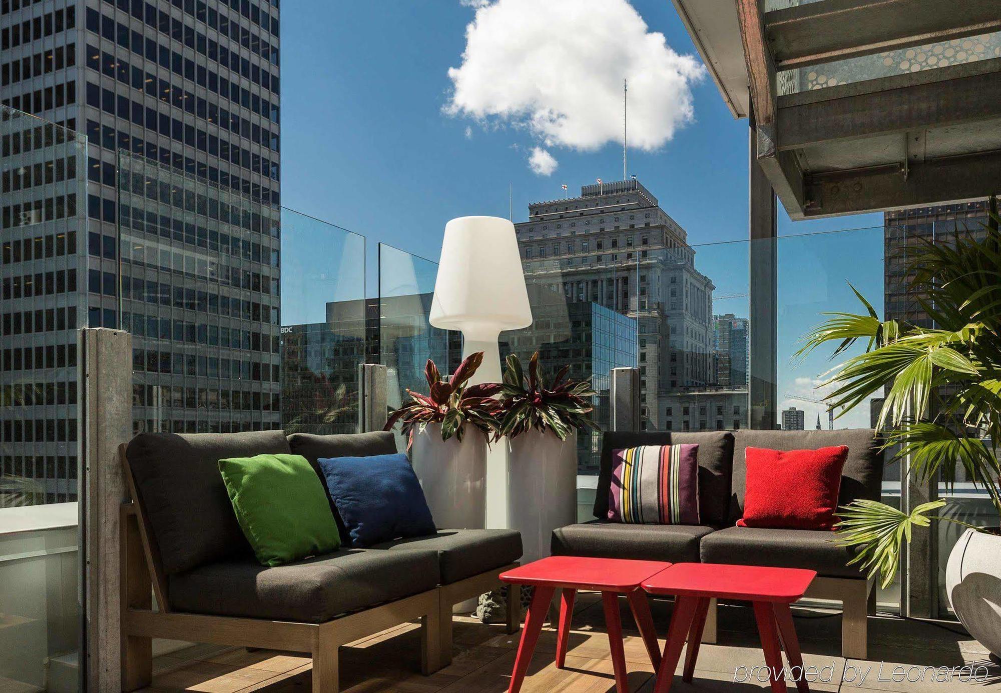 Renaissance Downtown Montreal