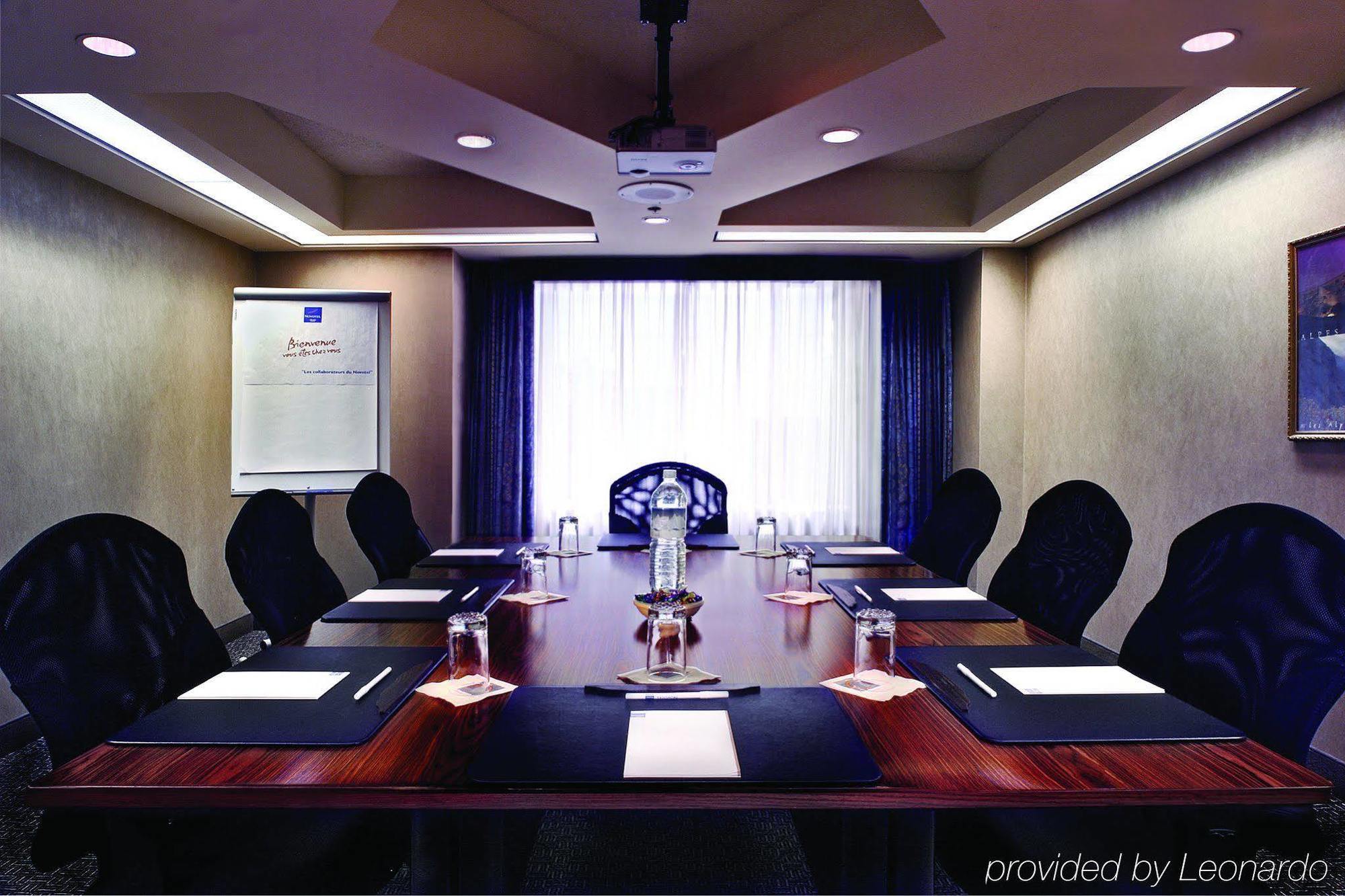 Novotel Center Hotel 4*