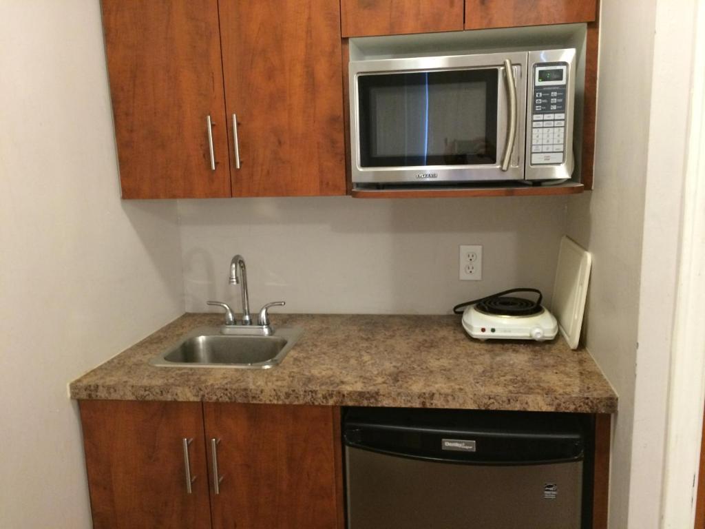 La Renaissance Dorchester Apartment Montreal