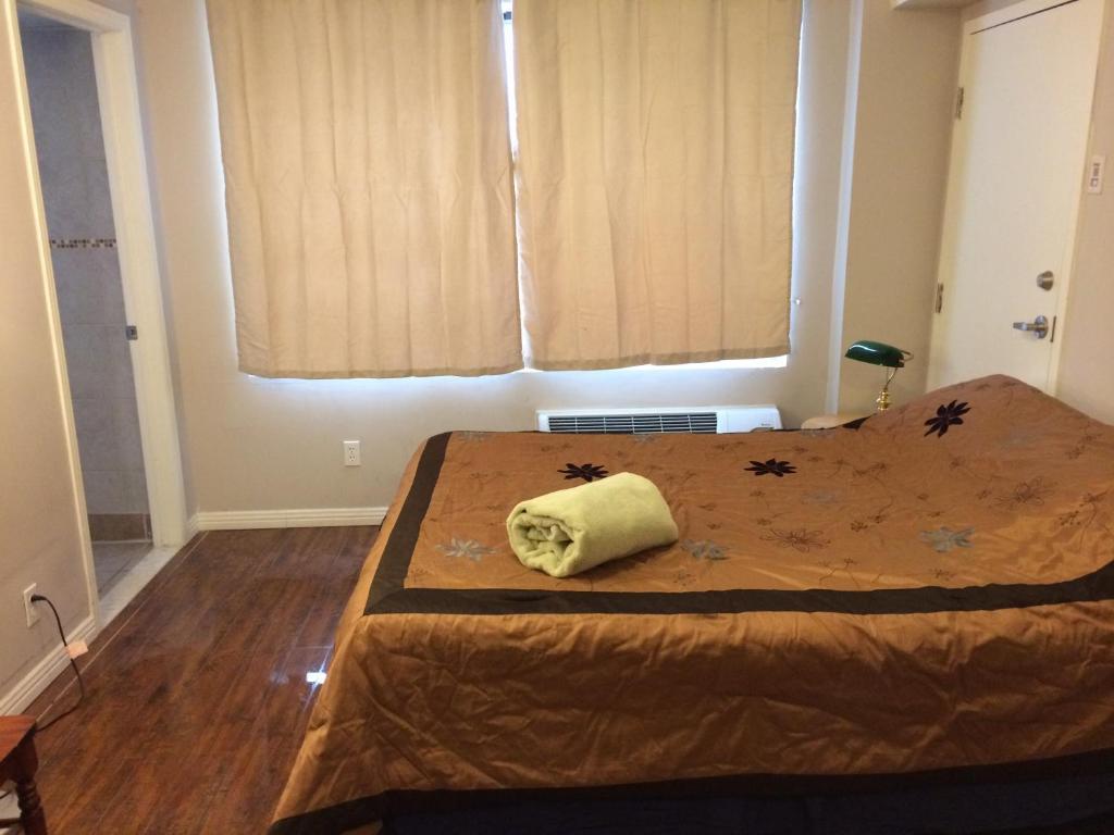 La Renaissance Dorchester Apartment
