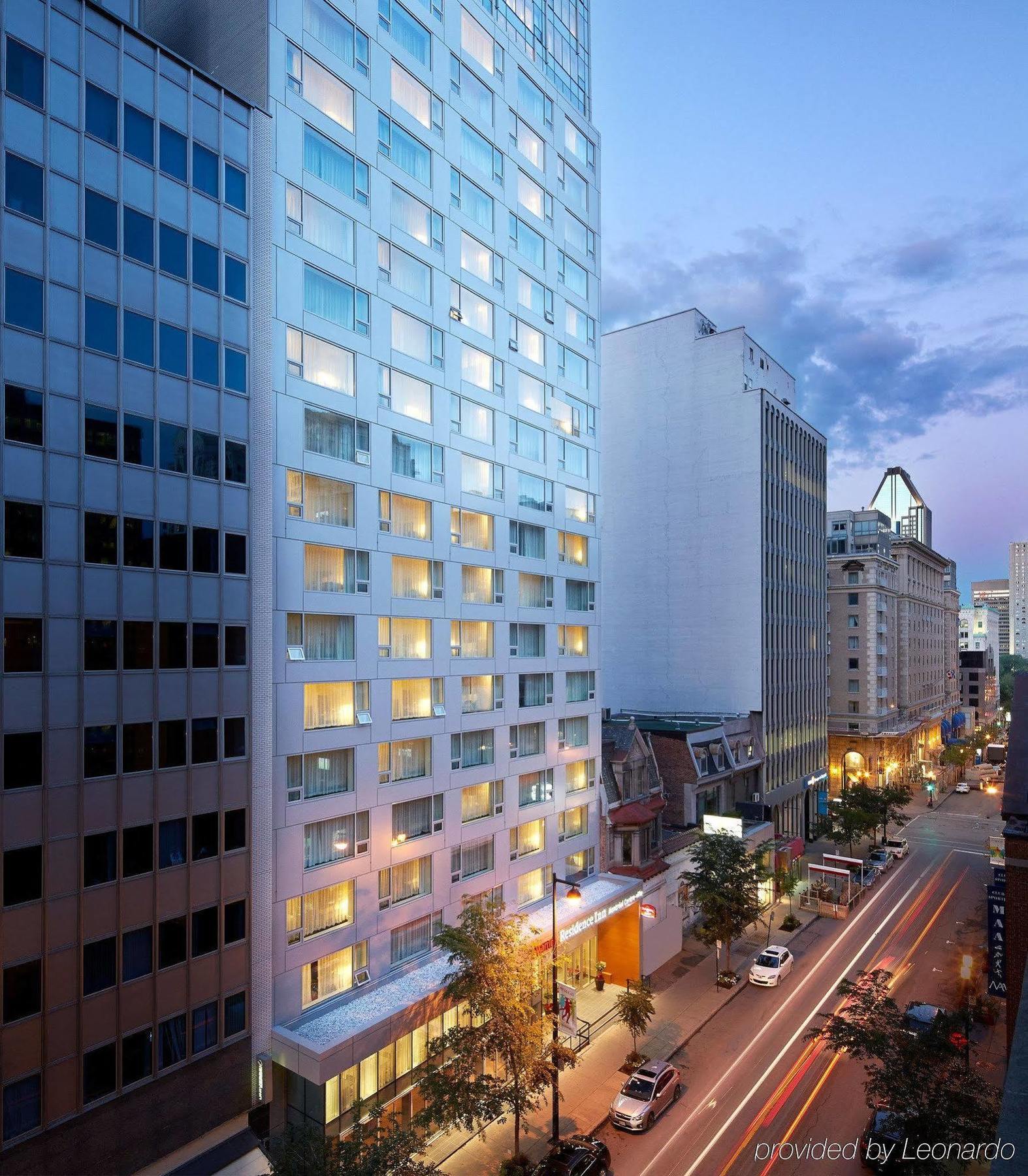 By Marriott Downtown Montreal