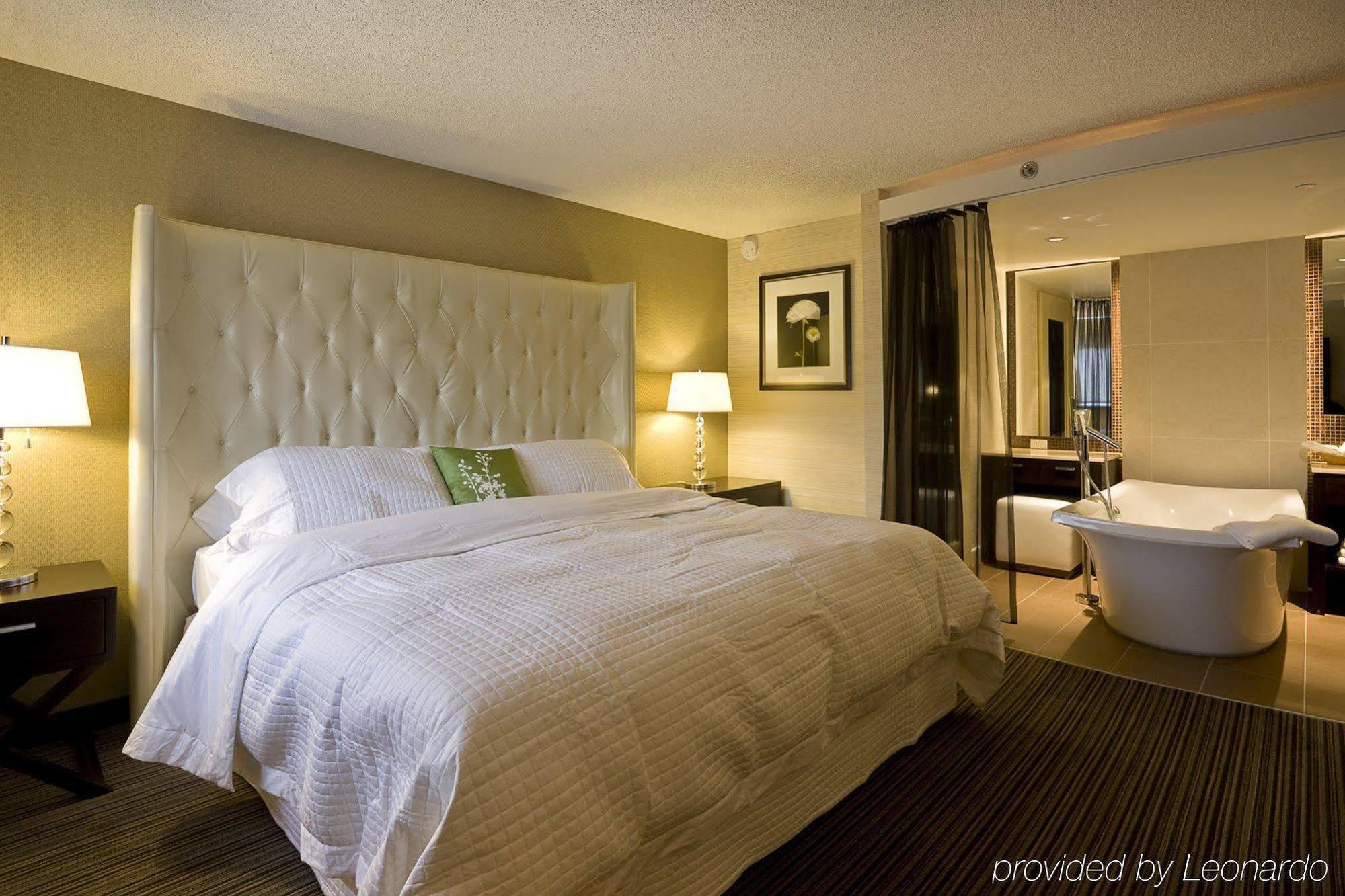 Fairfield By Marriott Downtown Hotel