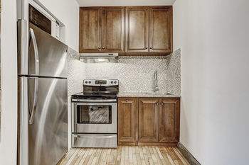 Hotel Destination Griffintown 4*