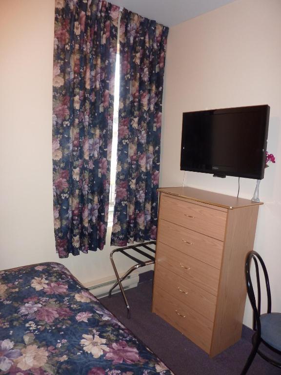 Hotel Viger Montreal