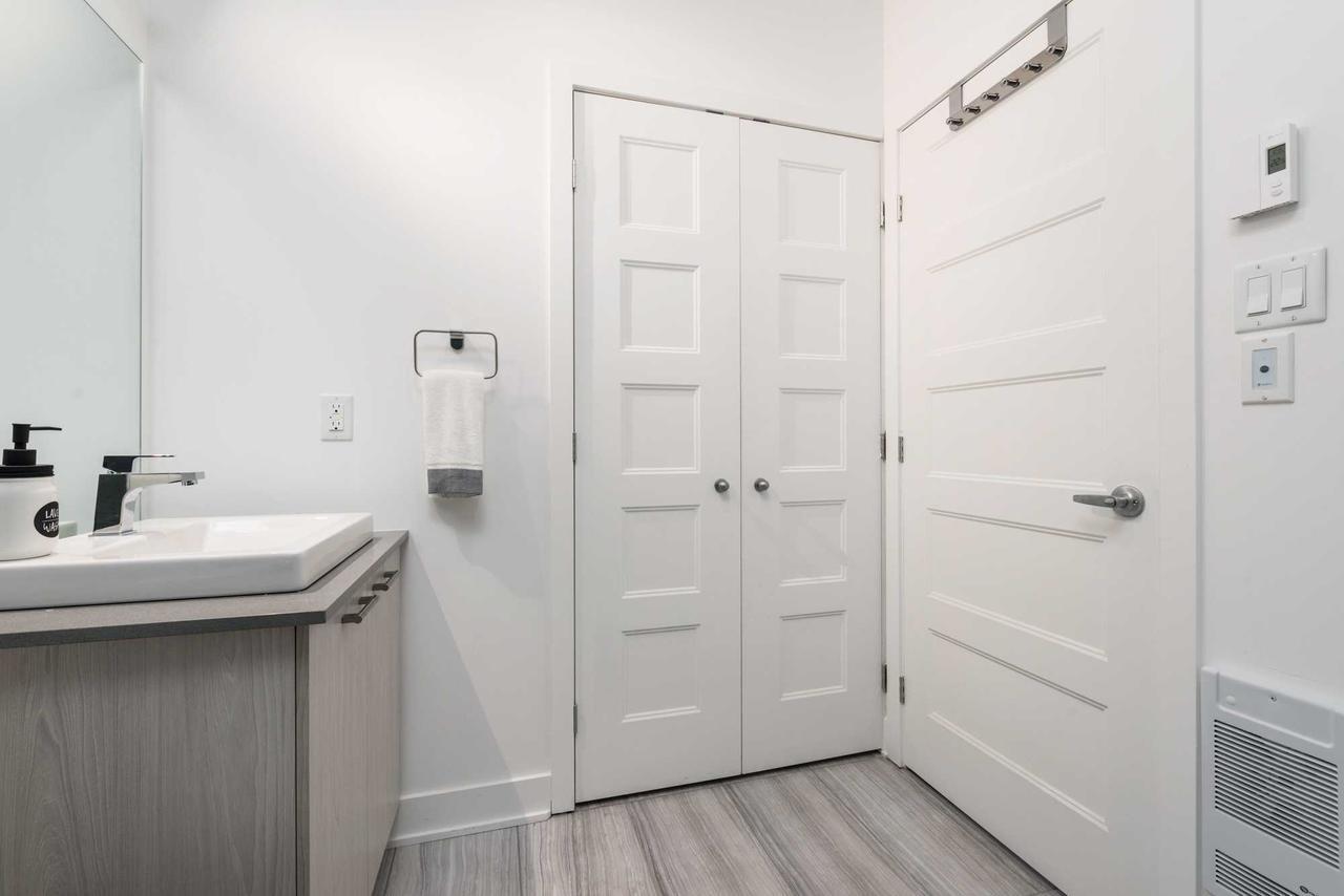 Apartment Stunning 2br On Plateau Mont-royal